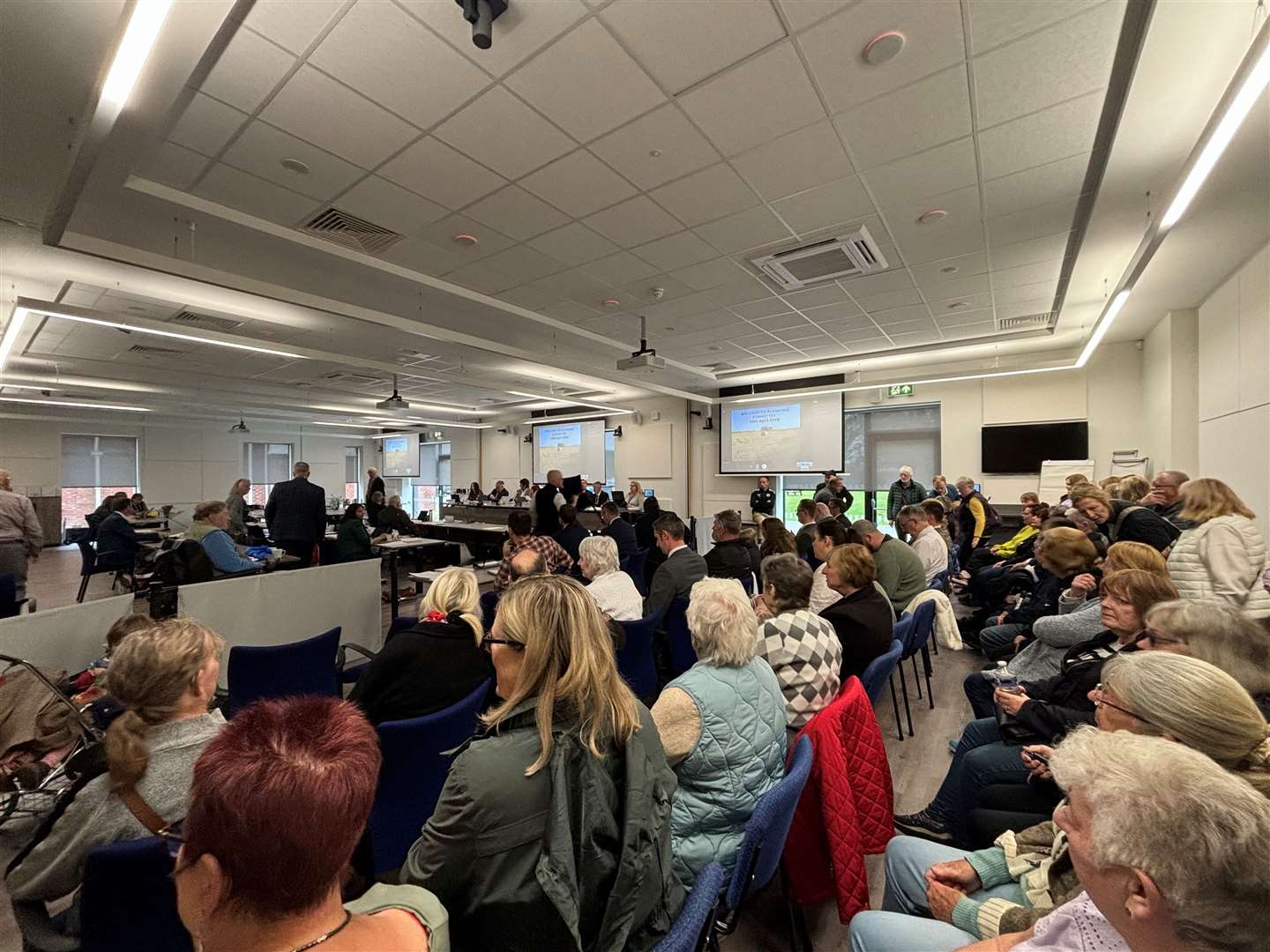 Campaigners filled the meeting. Photo: James Turner