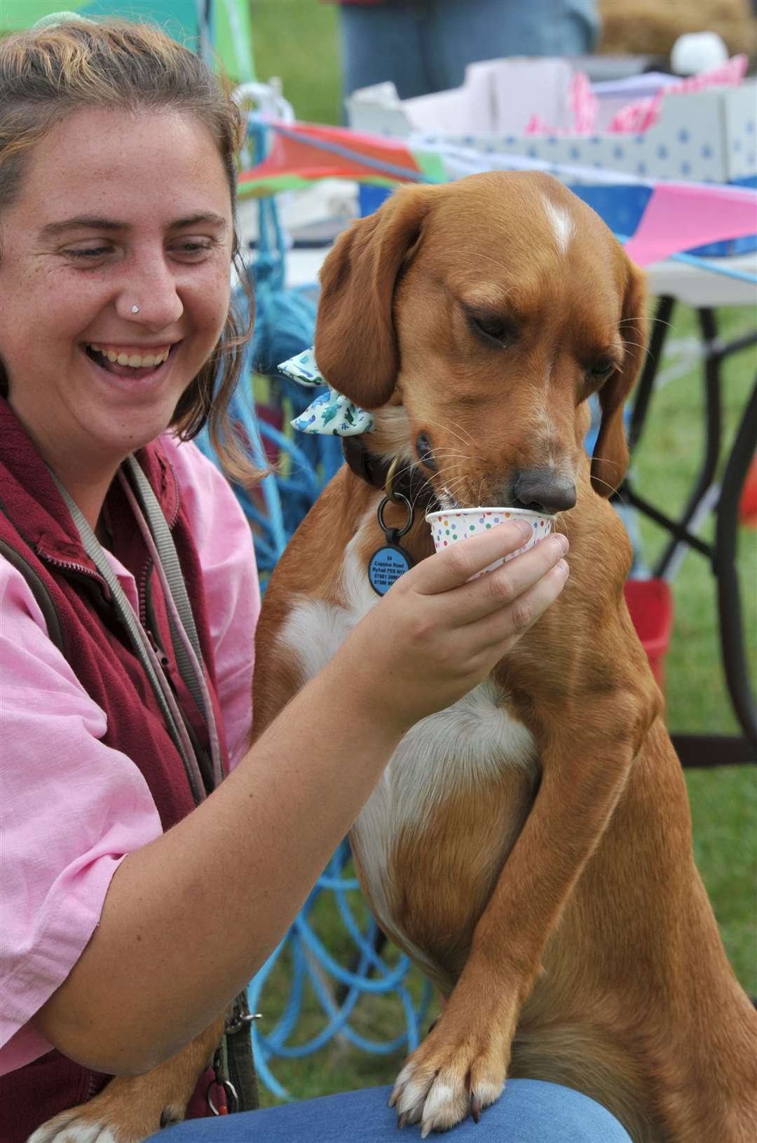 Kyra Evitts with Phoenix having a treat. Photo: Chris Lowndes