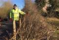 Grantham Canal volunteers learn art of hedgelaying 