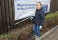 Volunteers help to rid streets of rubbish 