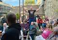 Crowds pack out pub for ‘Glastonburghley’