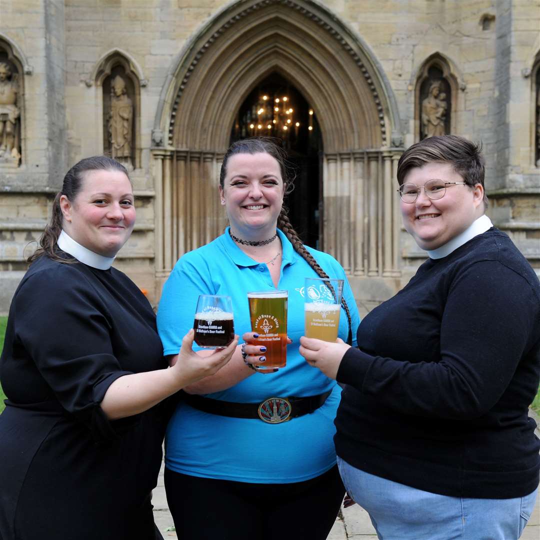 Left to right: Organisers Mother Kate Hough, Flick Hamnett-Day and Mother Hannah Grivell.