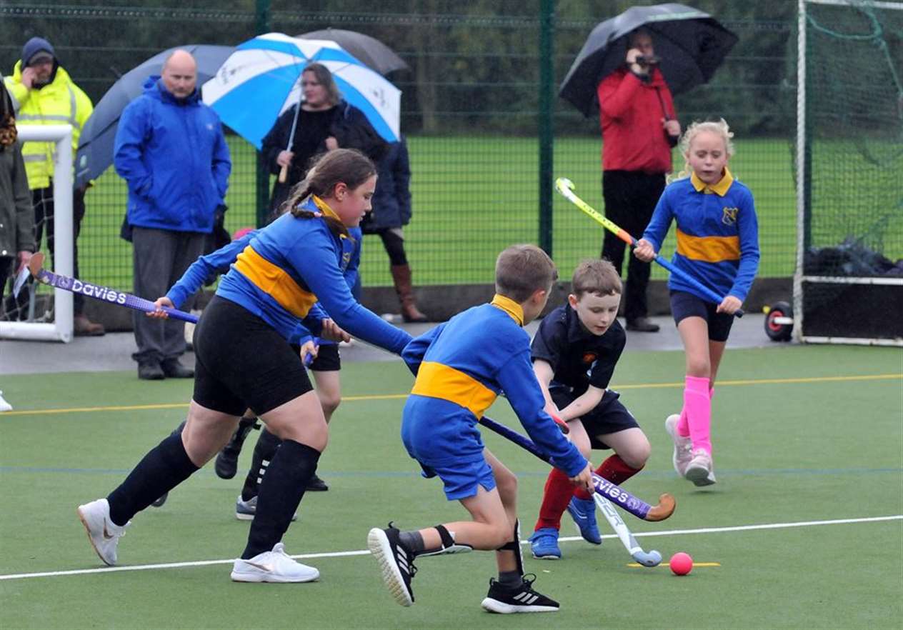 Weston Hills face St John’s B in beginner league A. Photo by Tim Wilson. SG-111019-106TW