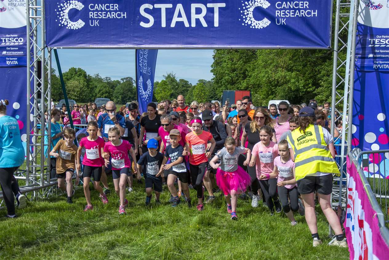 Race for Life Pretty Muddy, Stamford 2019 (11640934)