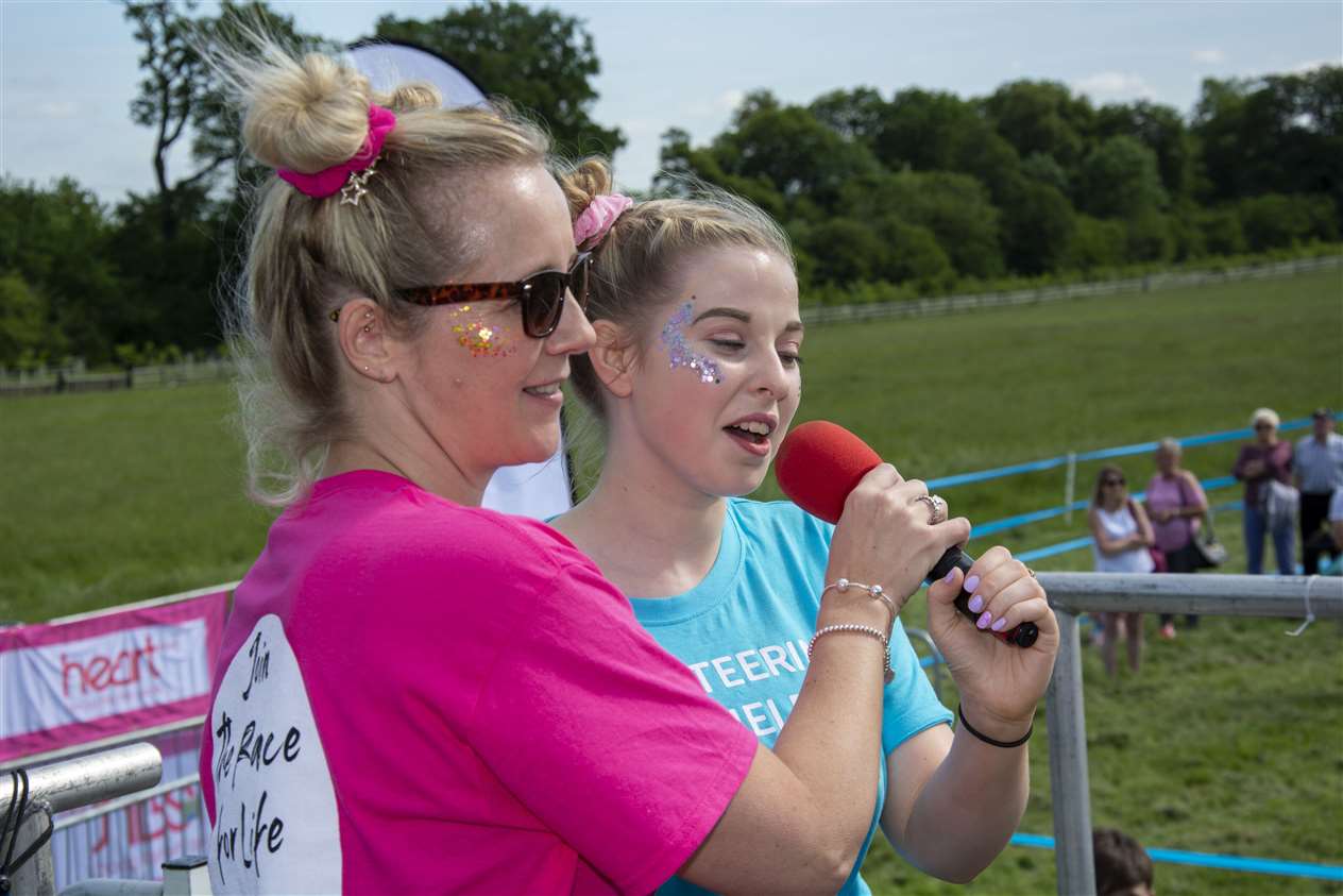 Race for Life Pretty Muddy, Stamford 2019 (11641117)