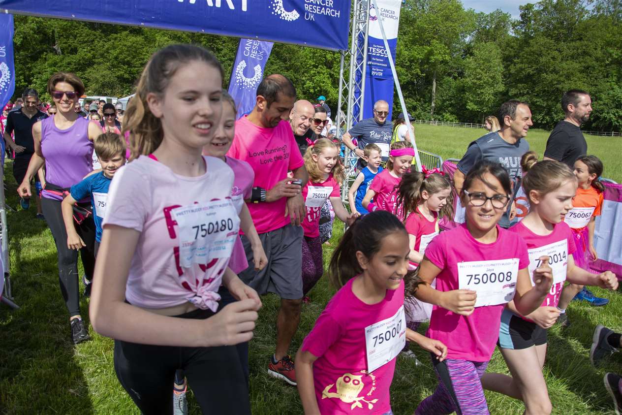Race for Life Pretty Muddy, Stamford 2019 (11641101)
