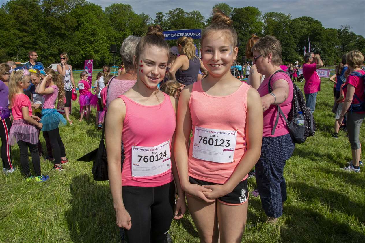 Race for Life Pretty Muddy, Stamford 2019 (11641111)
