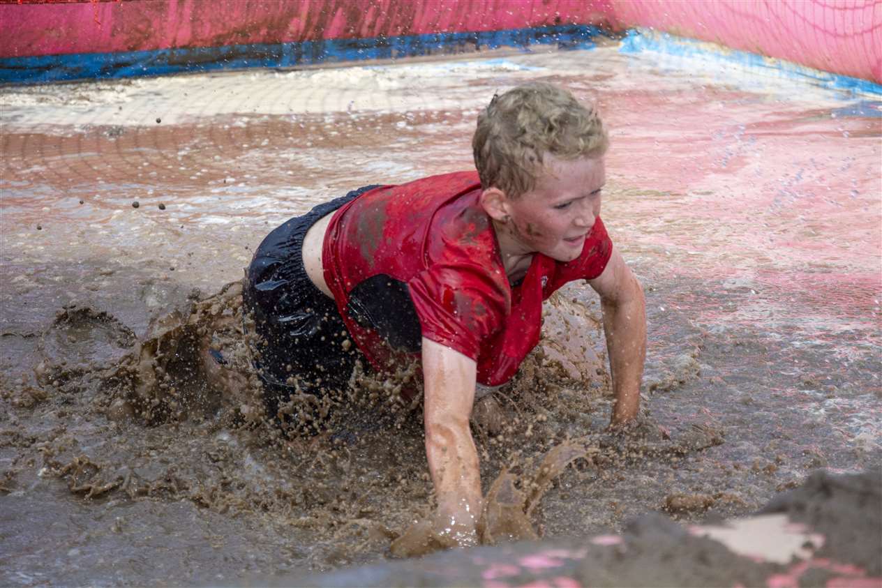 Race for Life Pretty Muddy, Stamford 2019 (11640942)