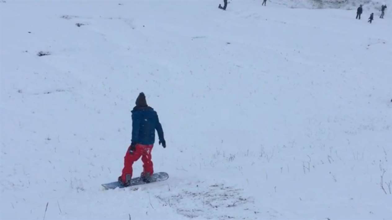 Elizabeth Stamp captured this photo of Tom Fletcher snowboarding in Stamford (44086994)