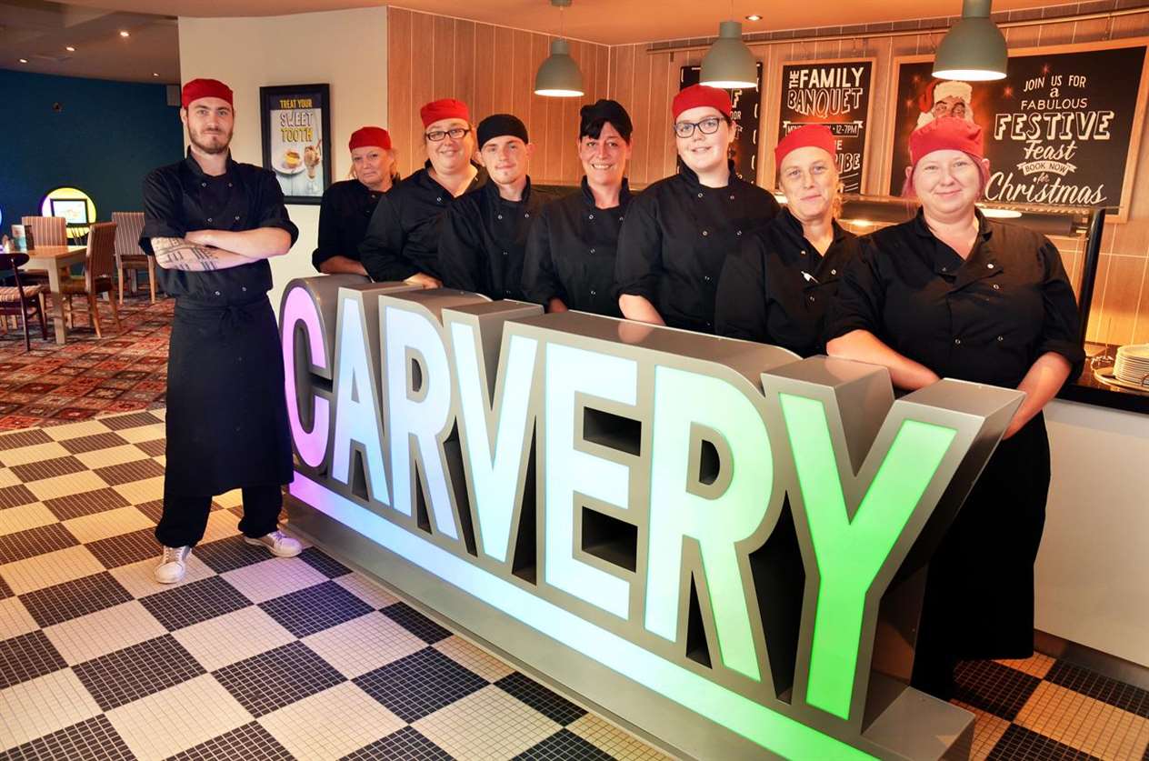 Carvery staff with head chef Ashdon Roberts (left). Photo (TIM WILSON): SG-210918-013TW