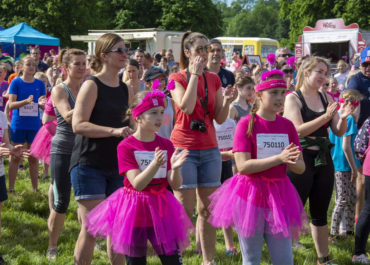 Race for Life Pretty Muddy, Stamford 2019 (11641085)