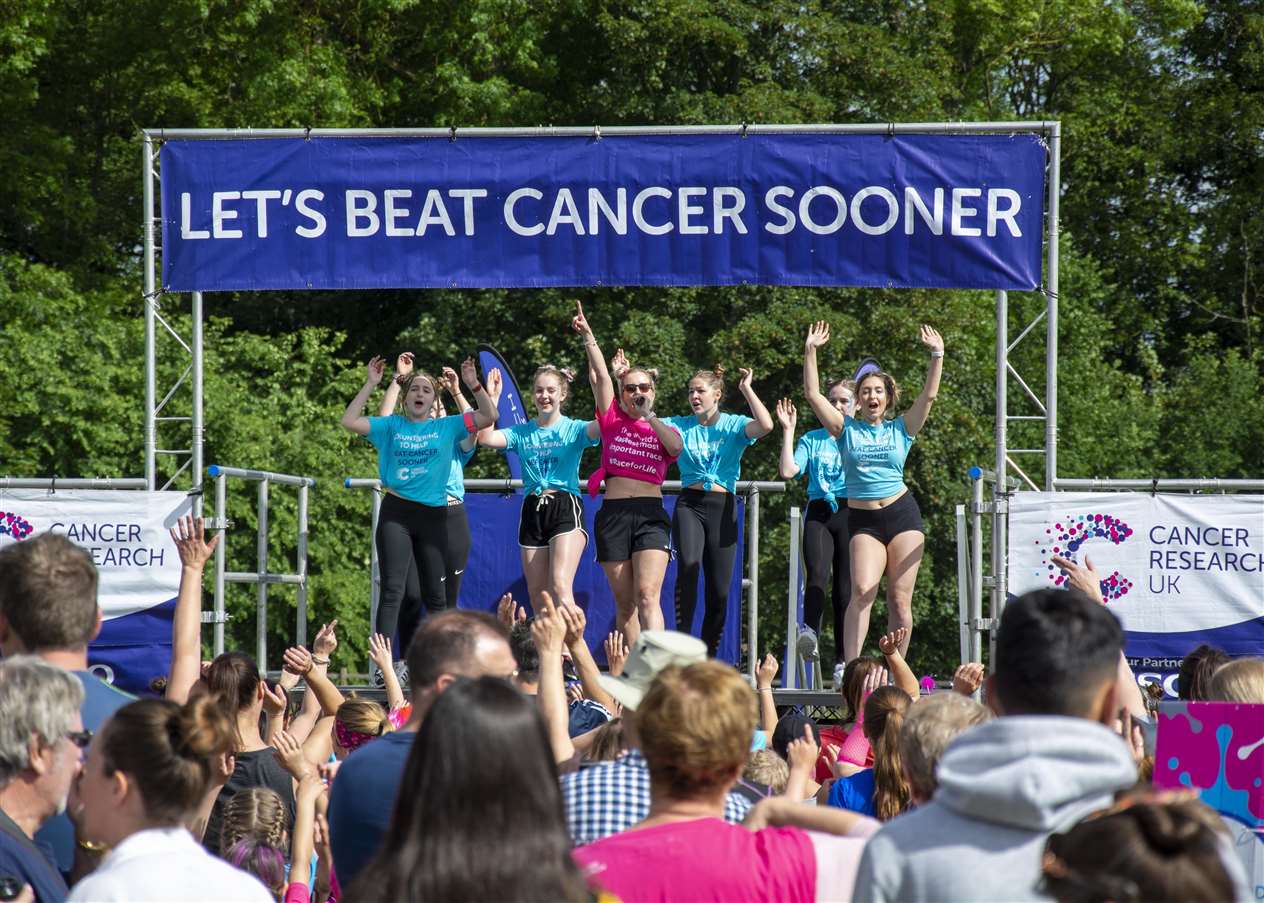 Race for Life Pretty Muddy, Stamford 2019 (11641076)