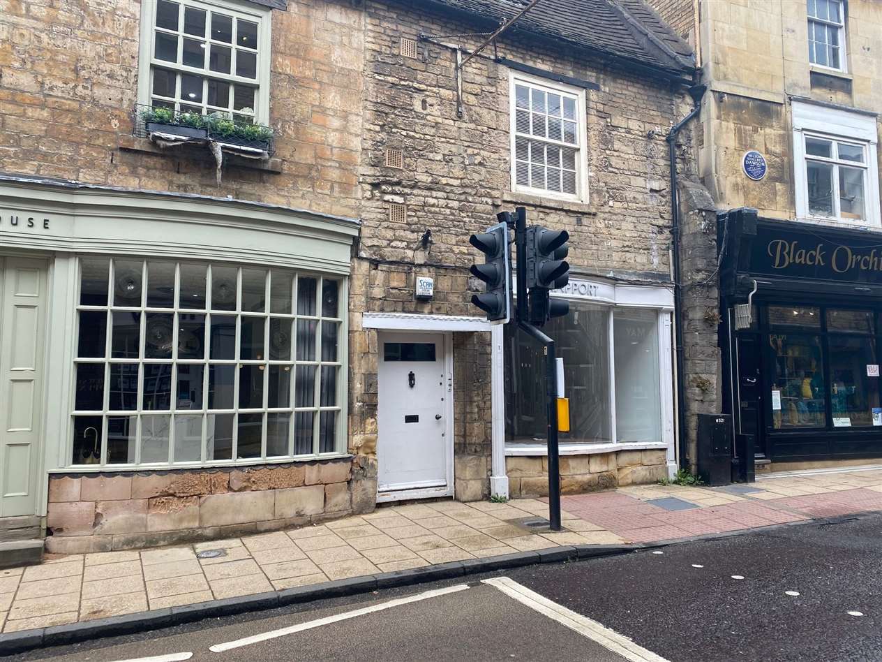 A new business is set to move into the former Rapport shop