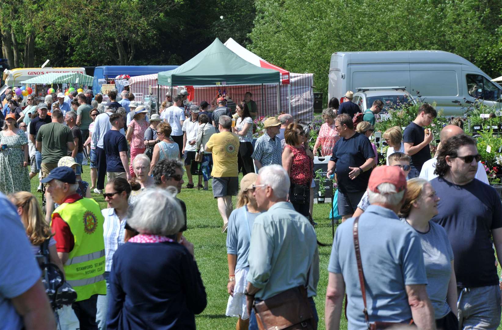 Crowds packed out Stamford Meadows. Photo: Chris Lowndes