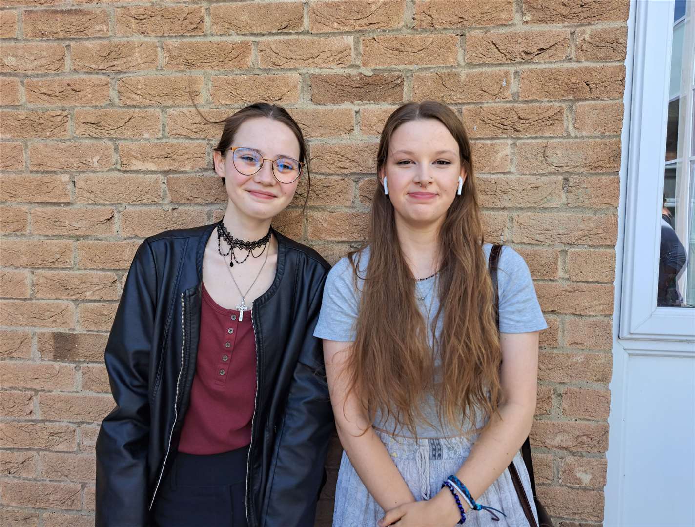 Gwennan Barker and Amelia Sieling