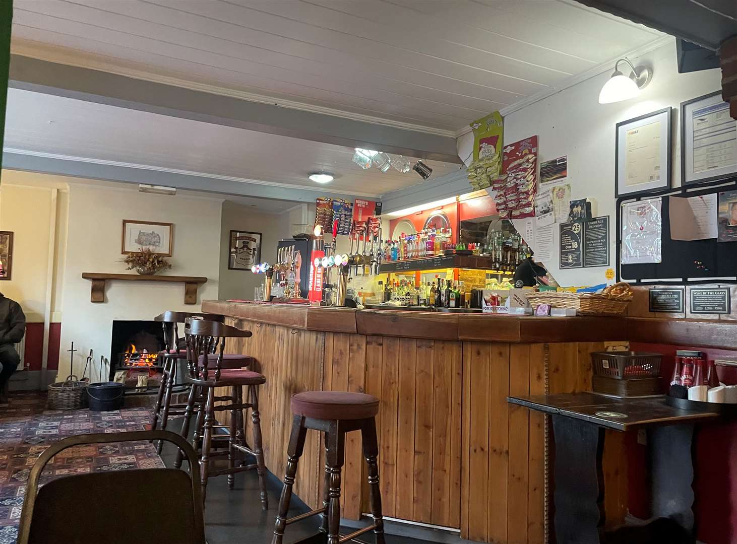 Plenty of drink choices, plus Bacon Bites, Scampi Fries and KP Nuts at the bar