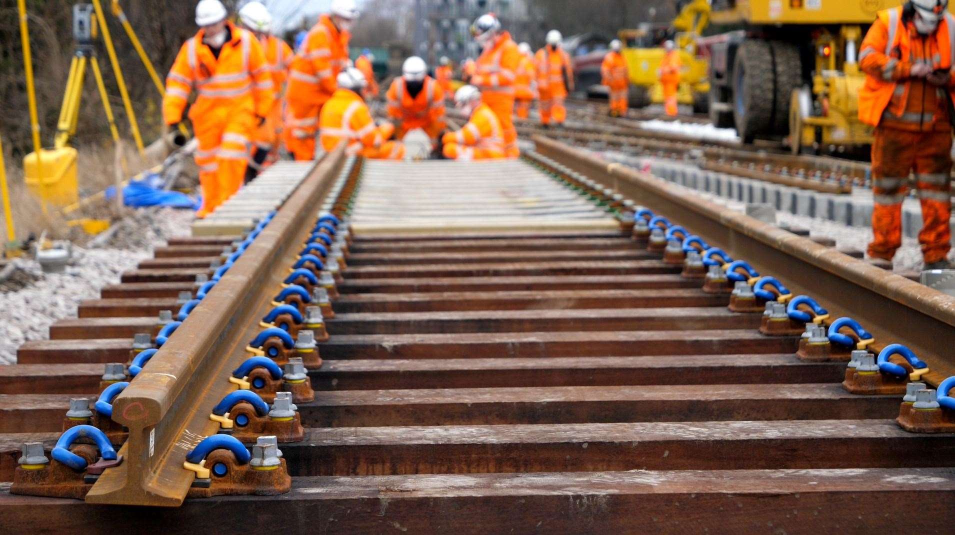 Track upgrades are to be carried out on the East Coast Mainline near Grantham and Newark.