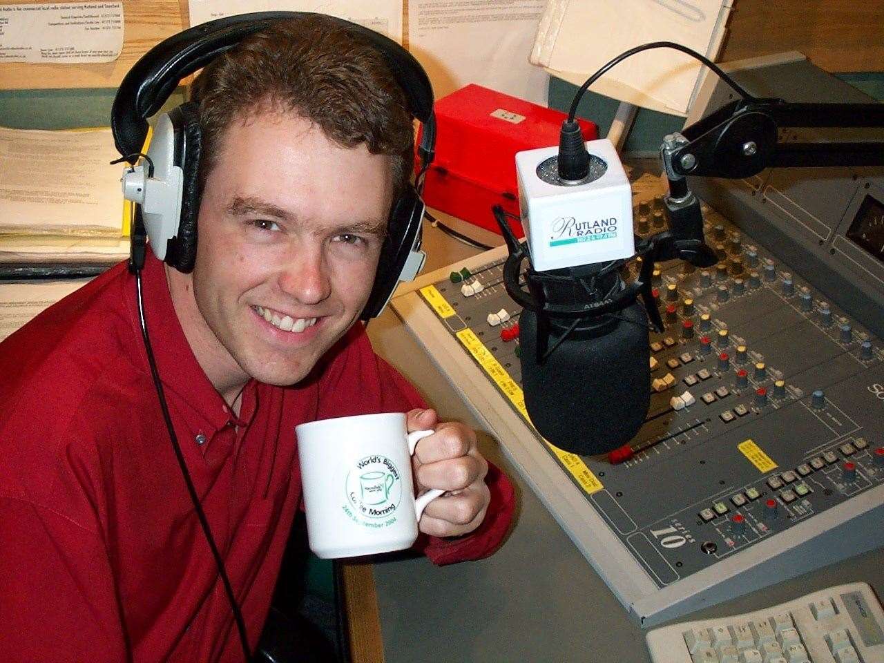 Rob Persani celebrates the World's Largest Coffee Morning (42177062)