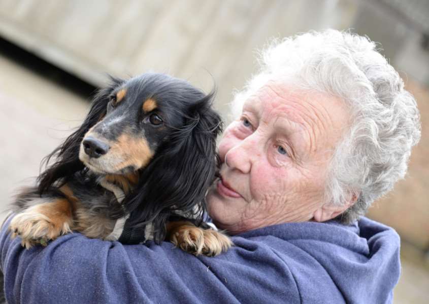 Veronica Gillingham with Sweetie, who was saved from lungworm by Stamford Veterinary Centre. Photo: Alan Walters MSMP-28-04-15-aw003 EMN-150429-095654001