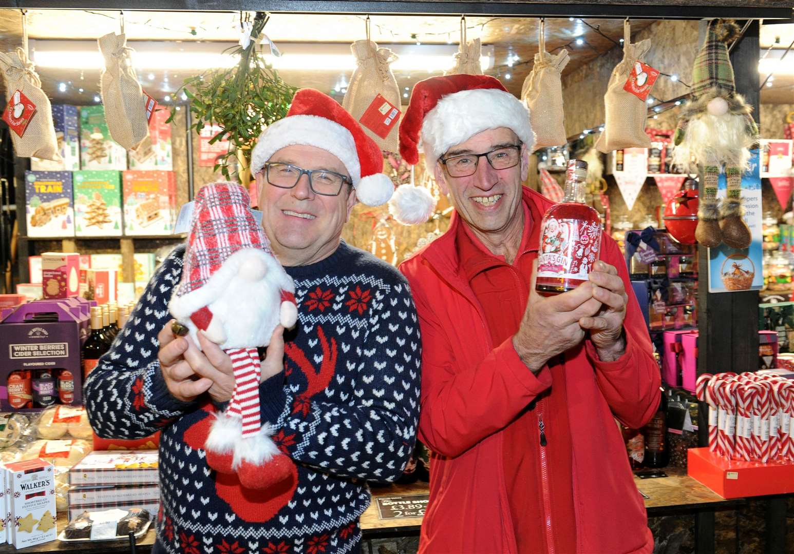 Cameron Whitworth and Bob Tointon at Baytree Garden Centre Winter Wonderland. PHOTOS: CHRIS LOWNDES