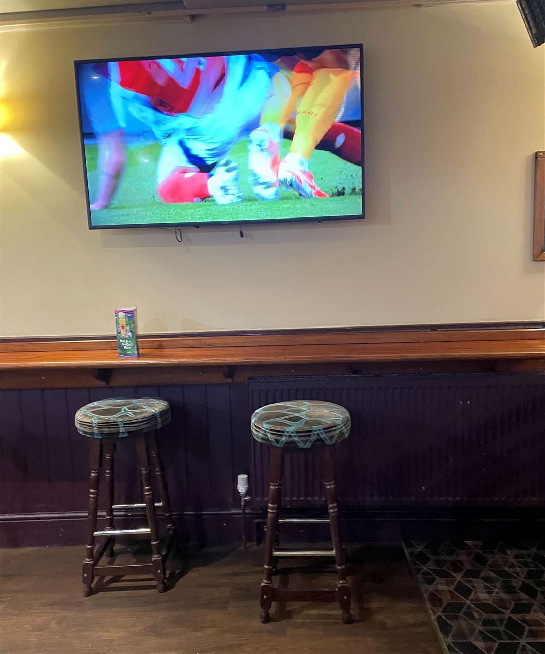 Screens everywhere, just a shame I was in before the match started