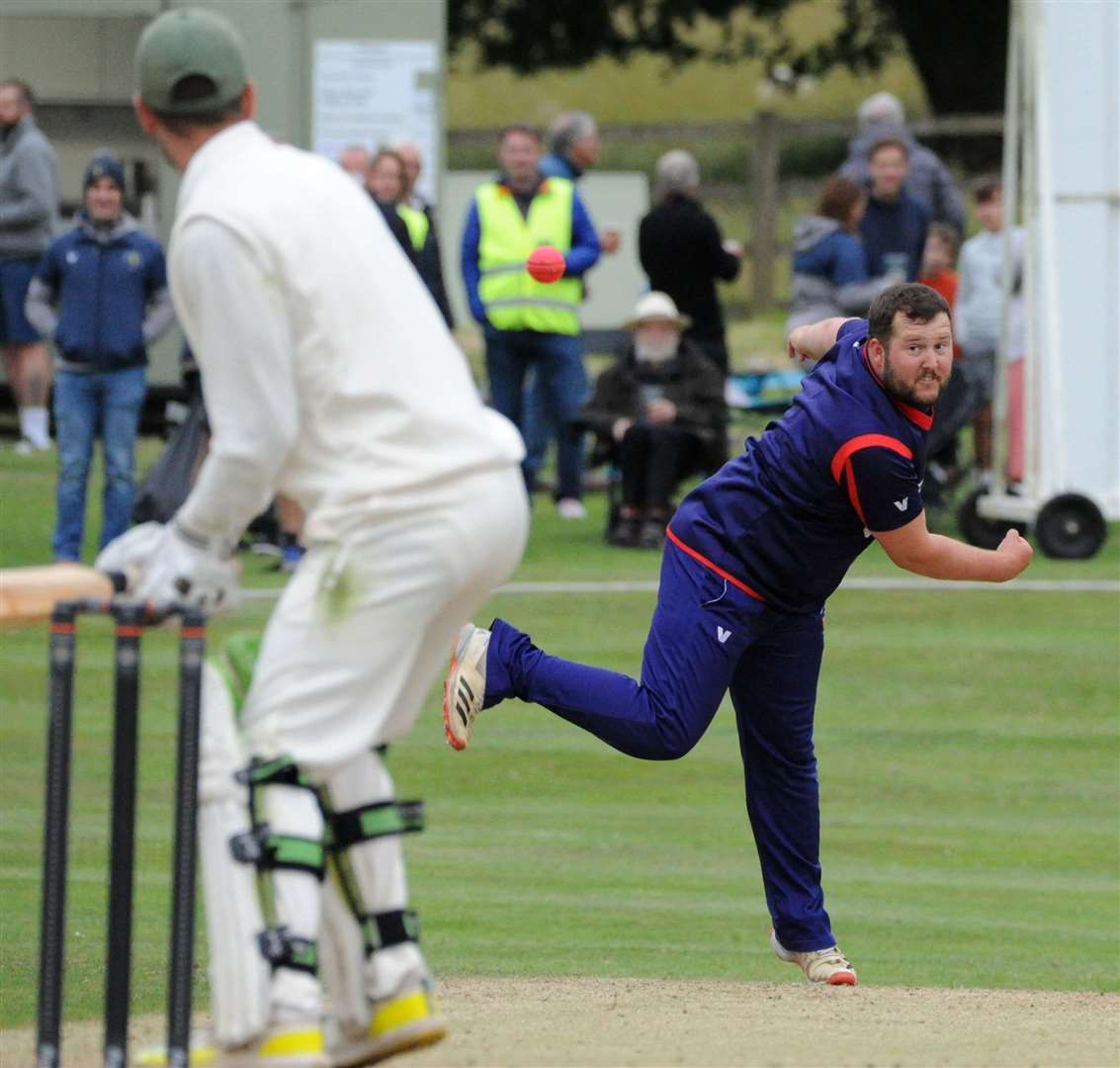 Action from Ufford Park's match with Stamford Town. Photo: Chris Lowndes