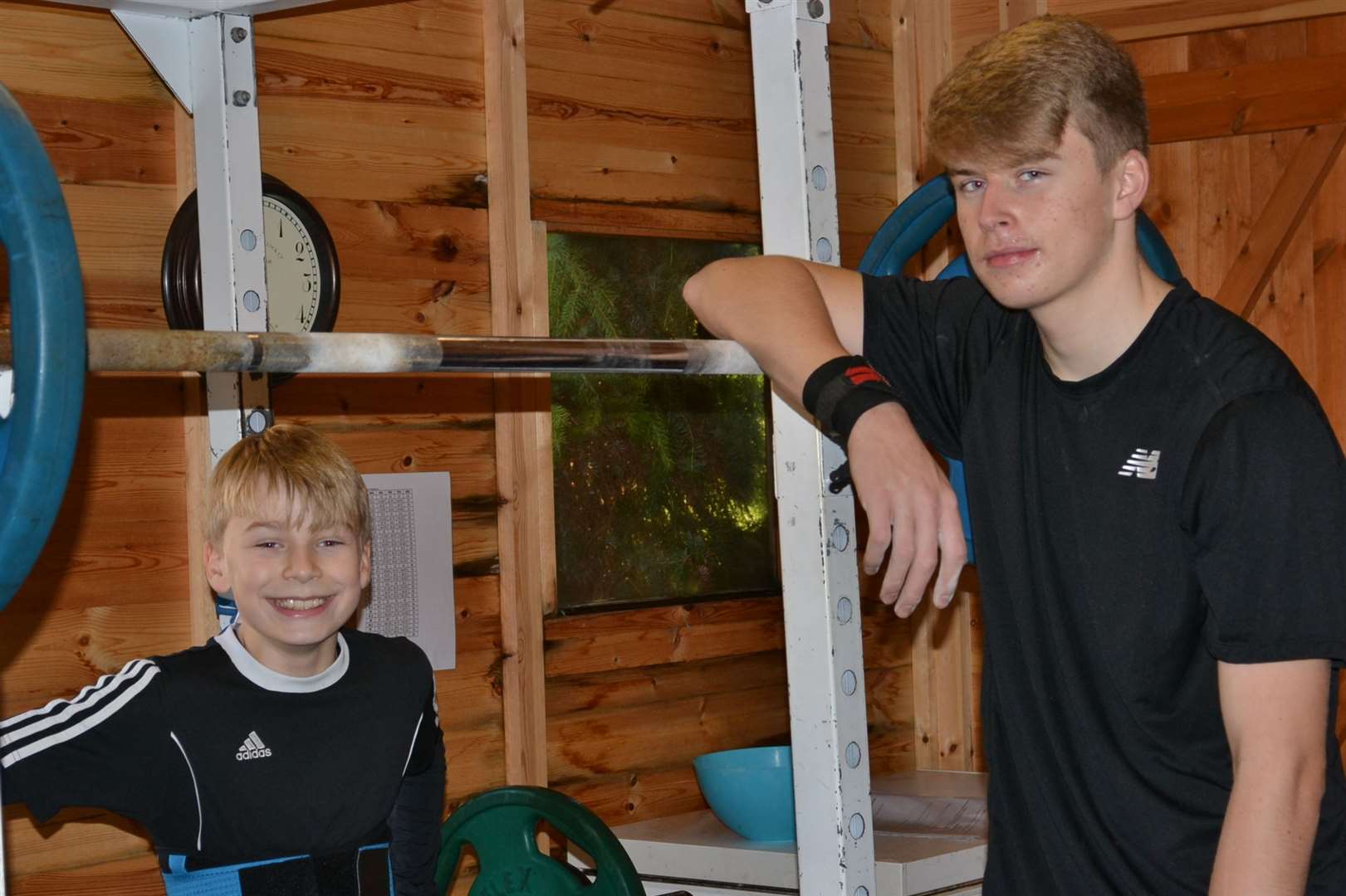 Donovan and Lawson Capes take a break from winter training. Photo supplied.