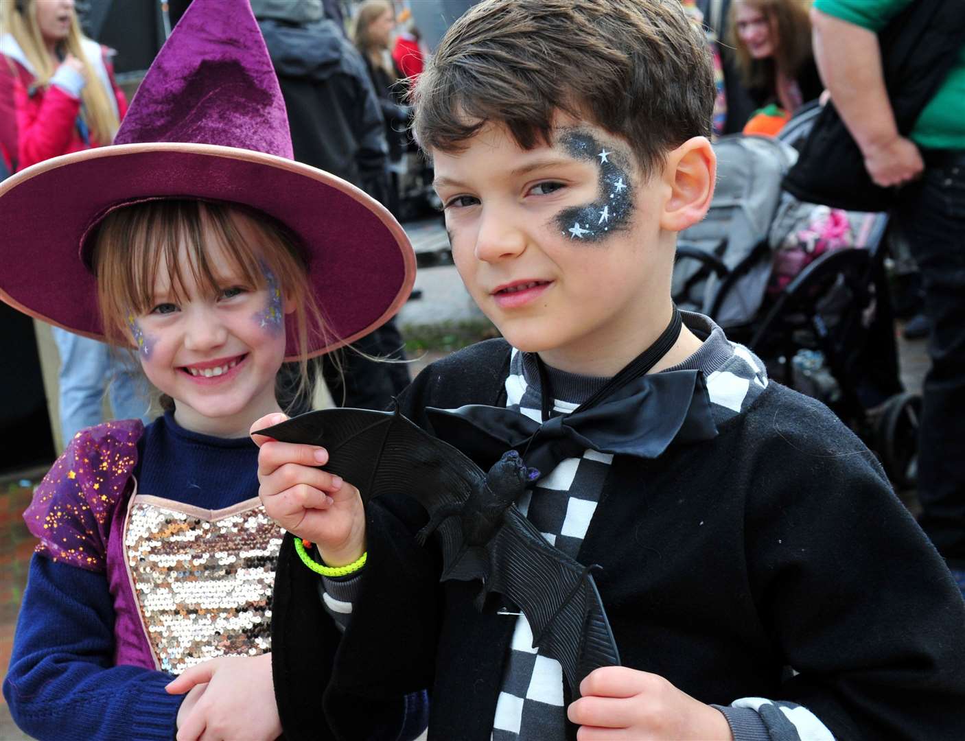Spalding Pumpkin Festival proved to be magical for Isabella and Elliot