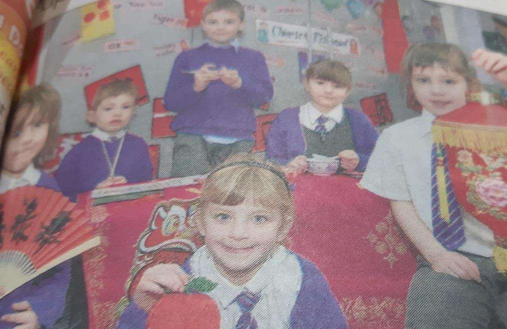 Pupils celebrate the Chinese New year in 2009 (6547018)