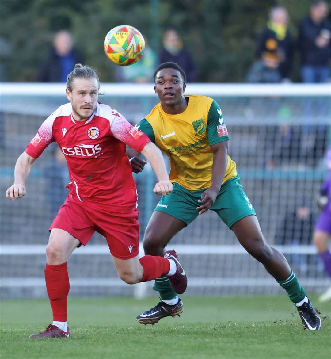 Mike Armstrong keeps his eye on the ball.