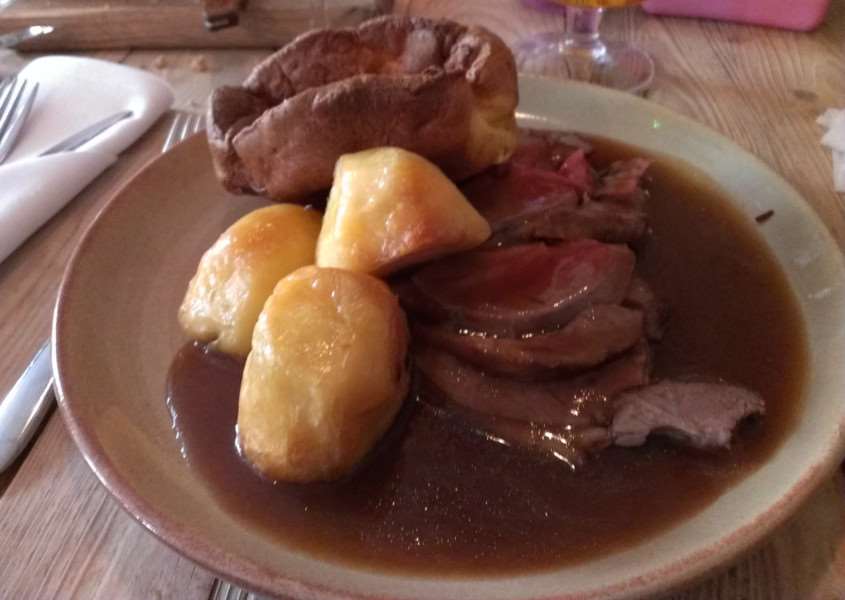 Brad Barnes dines at The Crown Hotel in Stamford