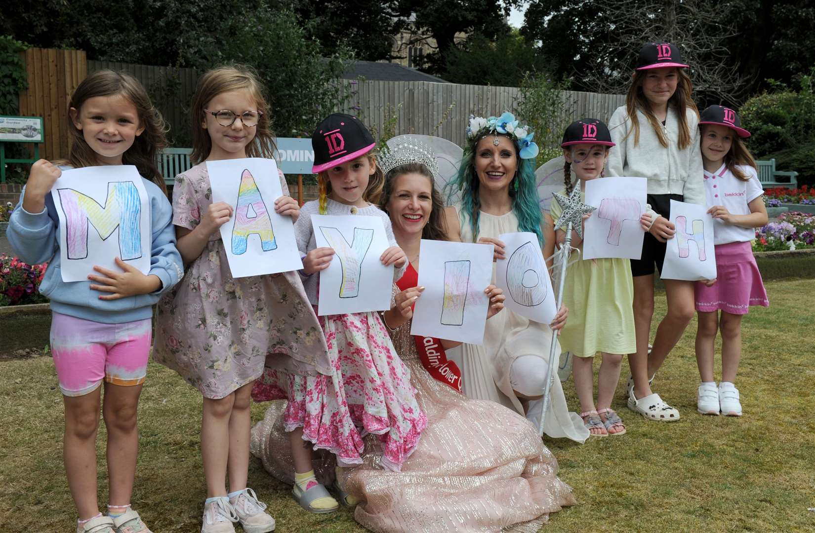 Spalding Flower Queen Becs Roberts and friends reveal the date of next year's parade PHOTO: CHRIS LOWNDES