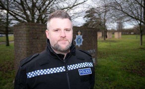 Pc Steve Denniss has received the King's Bravery Medal