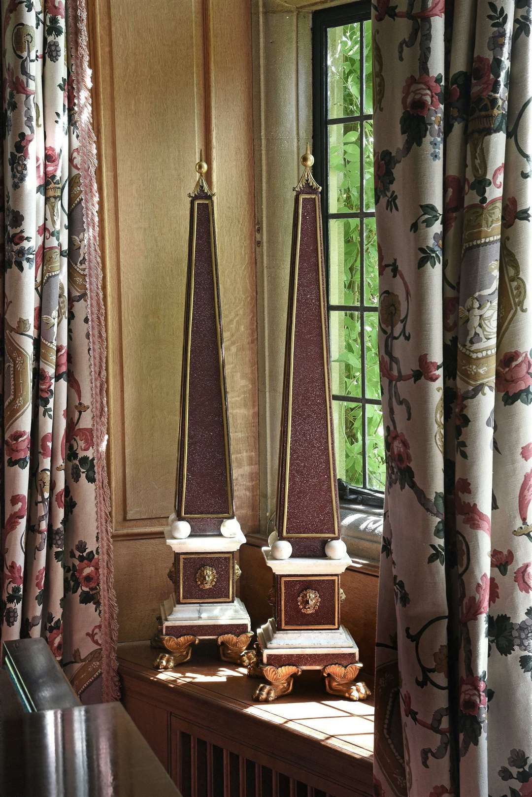 Lot 258: A pair of ormolu mounted red porphyry and white marble obelisks, Italian, 19th century and later mounted in the manner of Valadier | Est. £10,000-15,000 (+ fees). (58822231)