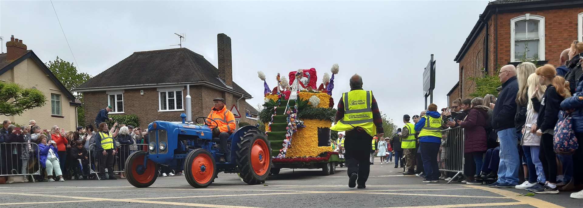 A float makes its way from the Castle site in Spalding