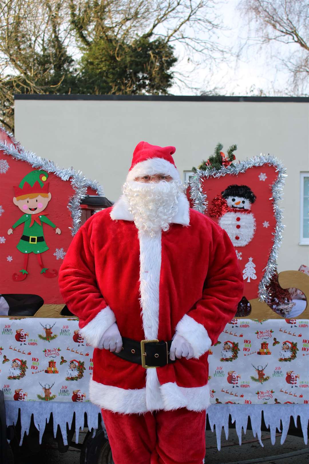 Christmas fun on the last day of school at Tydd St Mary (61380660)