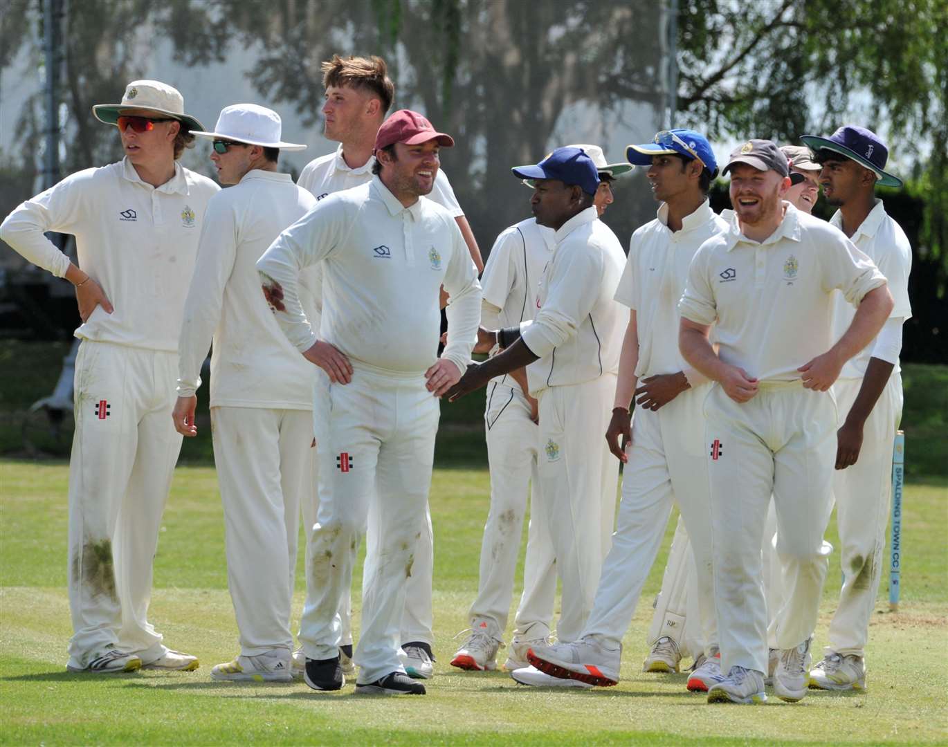Spalding are all smiles. Photo: Chris Lowndes