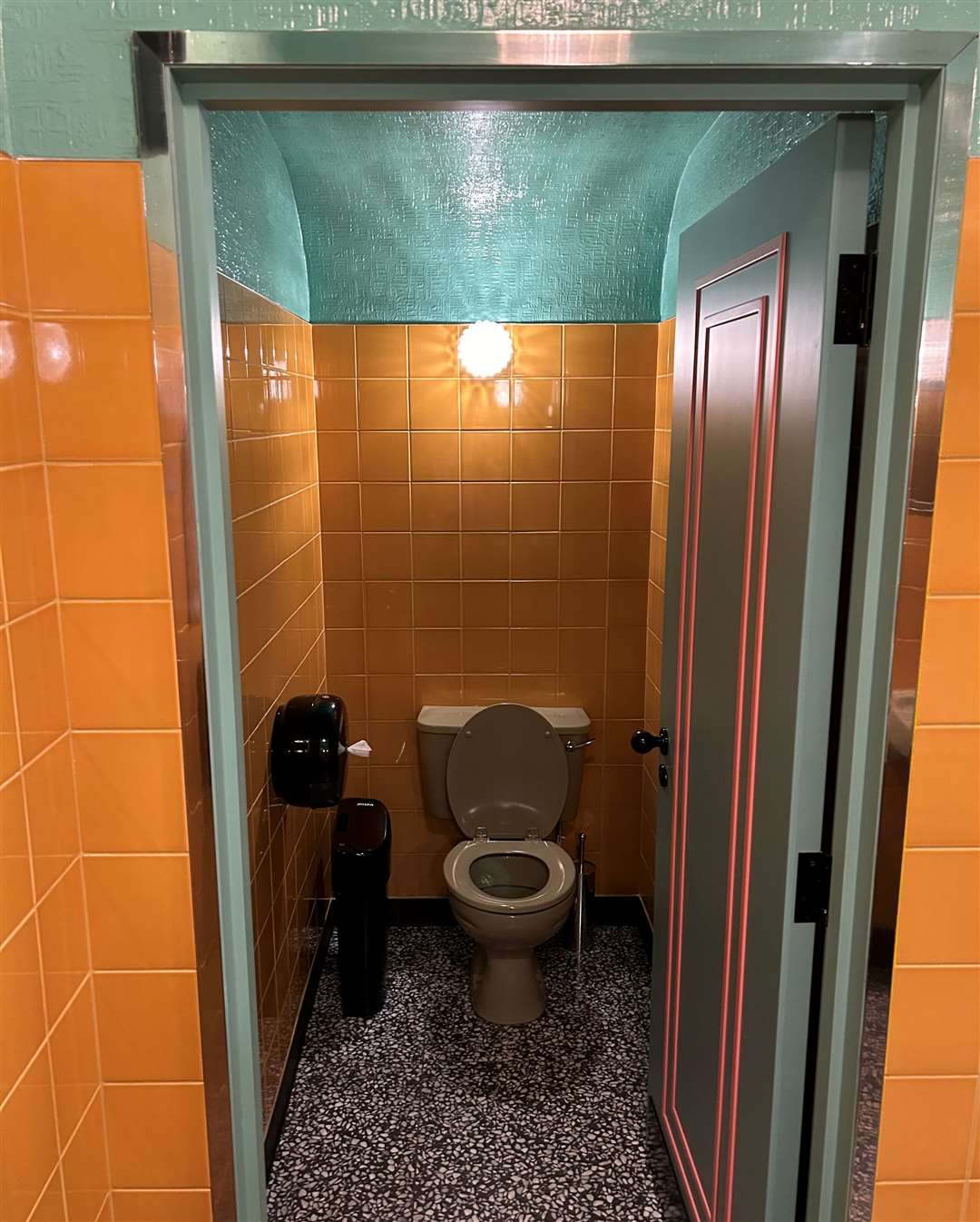 The avocado-coloured toilets