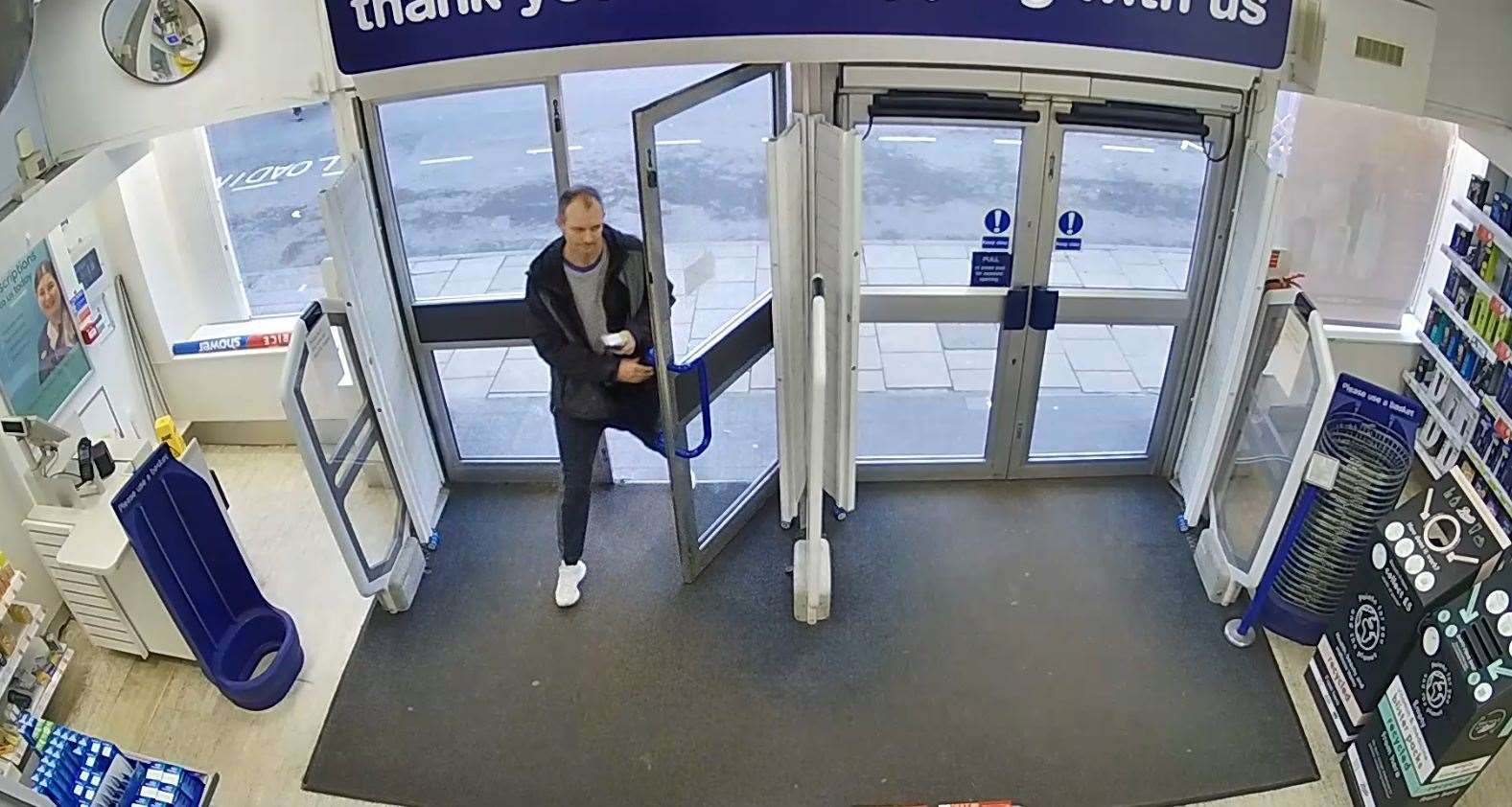 Can you help police identify this man?