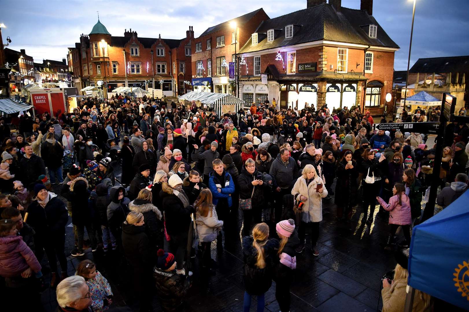 Crowds gathered in Market Place for the light switch on last year. (53538011)