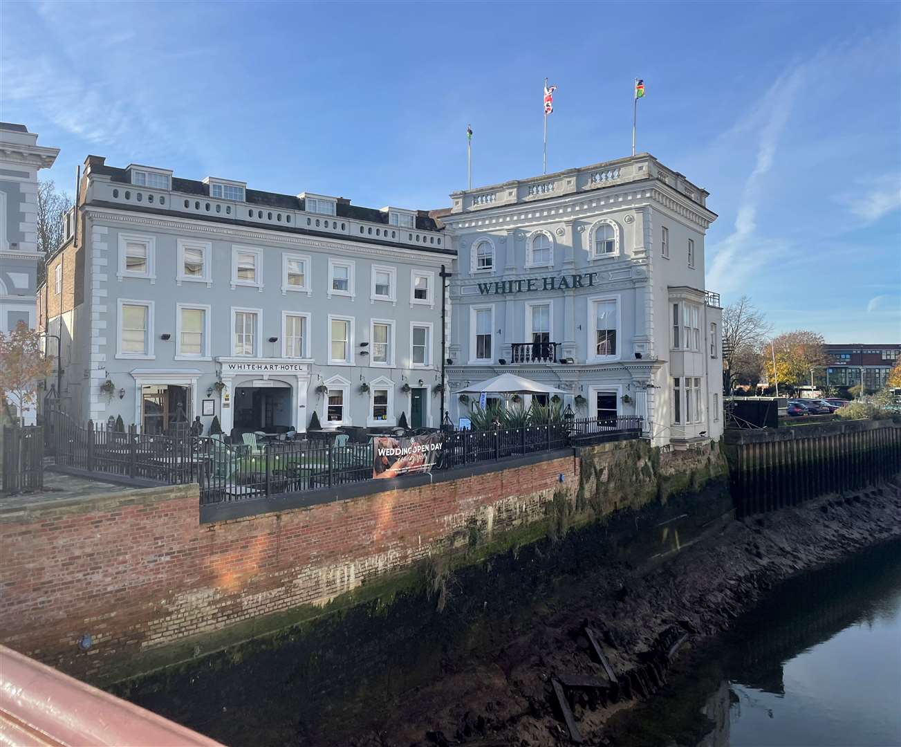 The White Hart is a beautiful-looking building
