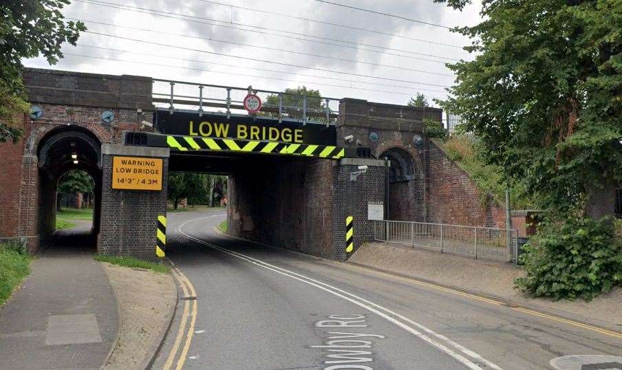 The railway bridge along Barrowby Road, Grantham. Photo: Google Maps