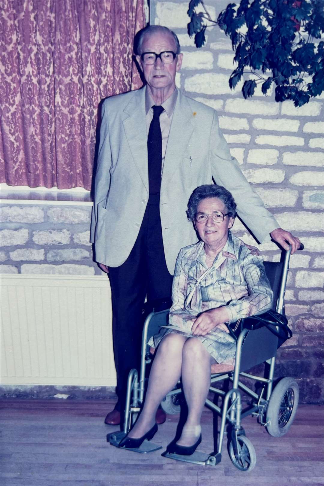 Ben and Bessie Hart from Bourne