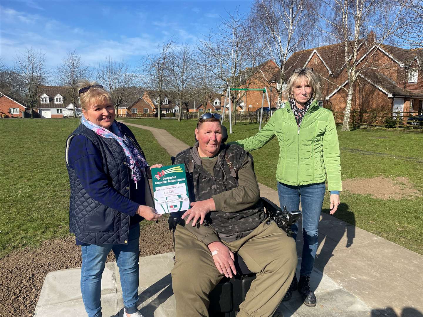 South Holland district councillors Angela Harrison, Jim Astill and Bryan Alcock each donated £1,000 from their ward budgets to help fund benches at the park. Coun Harrison is seen with Deeping St Nicholas Parish Council chair Coun Debs Croyle and vice-chair Coun Rob Jarvis