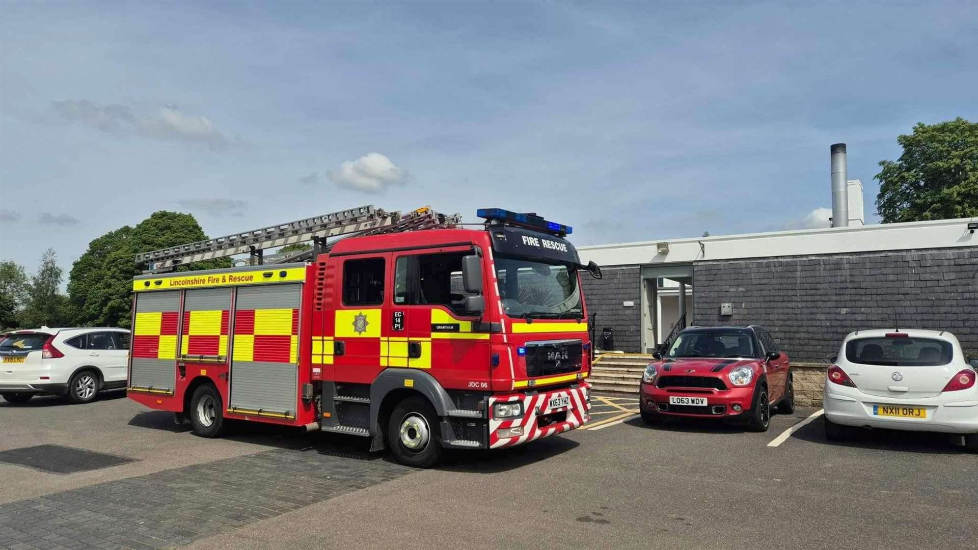 Firefighters have been pictured at Grantham Crematorium.