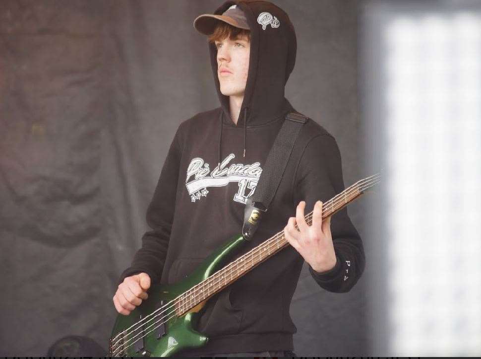 Bassist, Rowan Armstrong