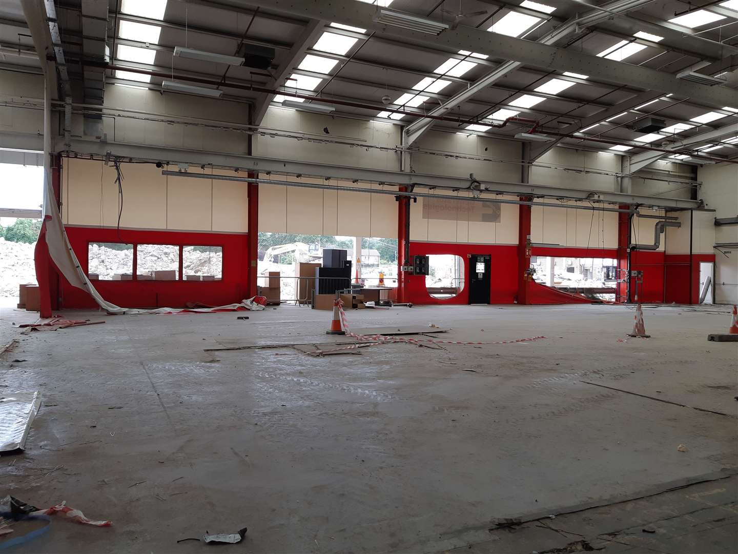 It is estimated a minimum of 500 jobs will be created on the site (57925326)