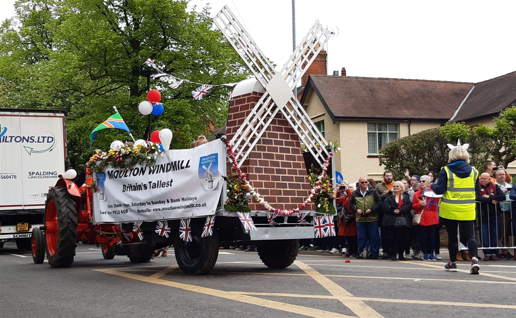 Scenes from Spalding Flower Parade