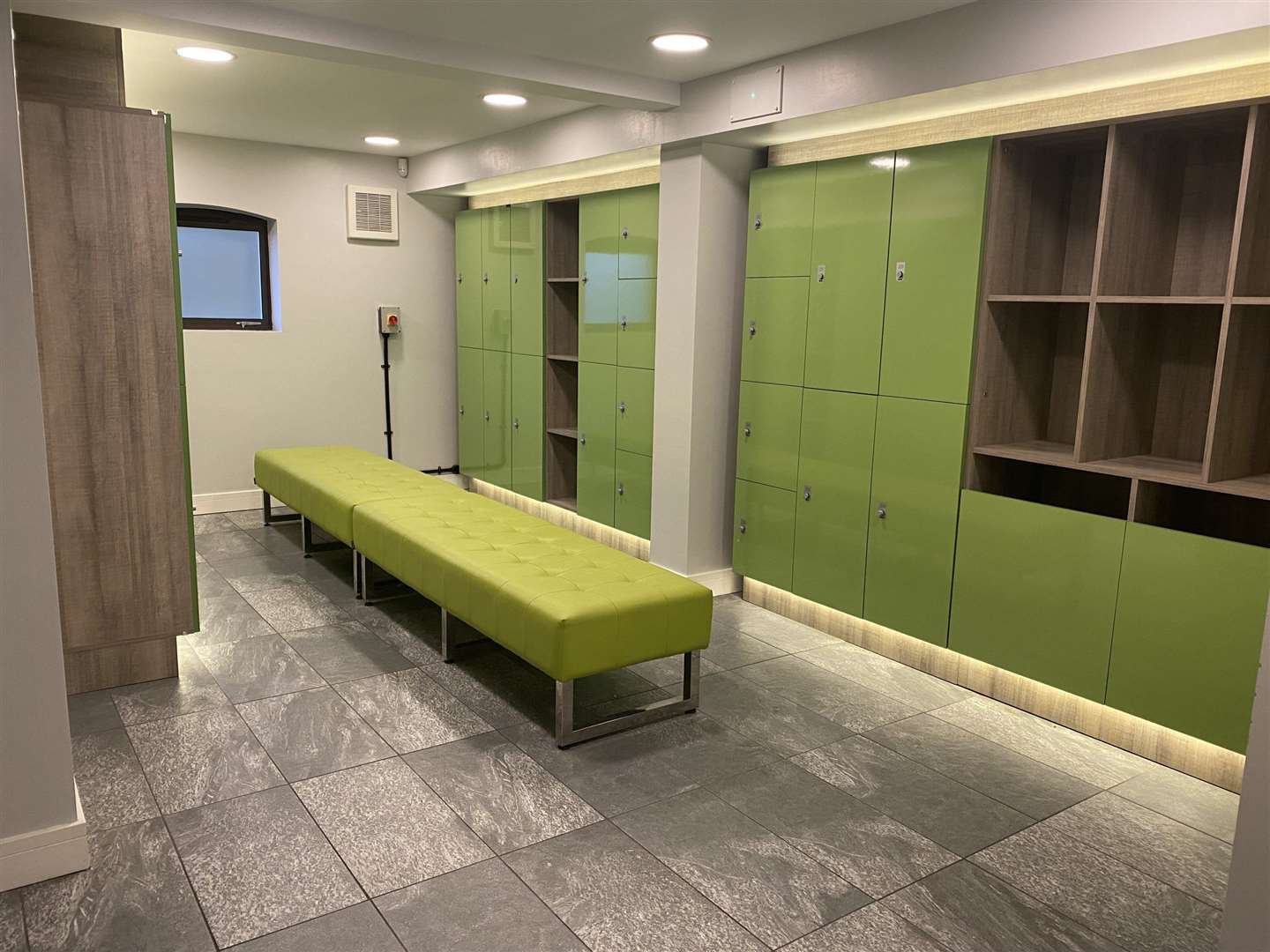 The changing rooms in the aUK Gym.