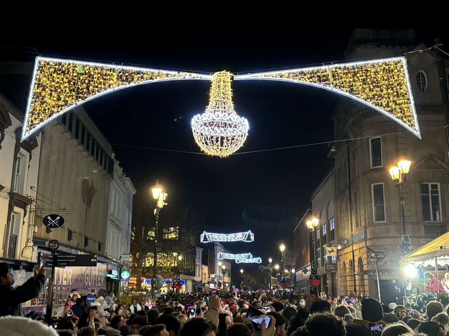 Lincoln's Christmas lights are switched on